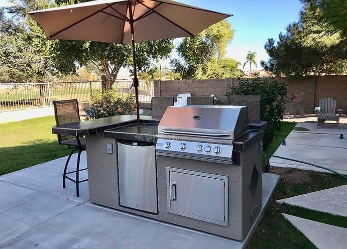KoKoMo Grills St. John 7'6" BBQ Island W High Bar on three sides and Lights 4 Burner BBQ Grill